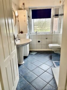 Badezimmer 1.