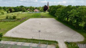 Außenplatz 50x70m