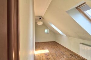 Kinderzimmer/ Büro