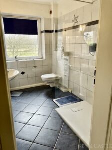 Badezimmer 1.