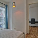 Blick vom Schlafzimmer ins Wohnzimmer