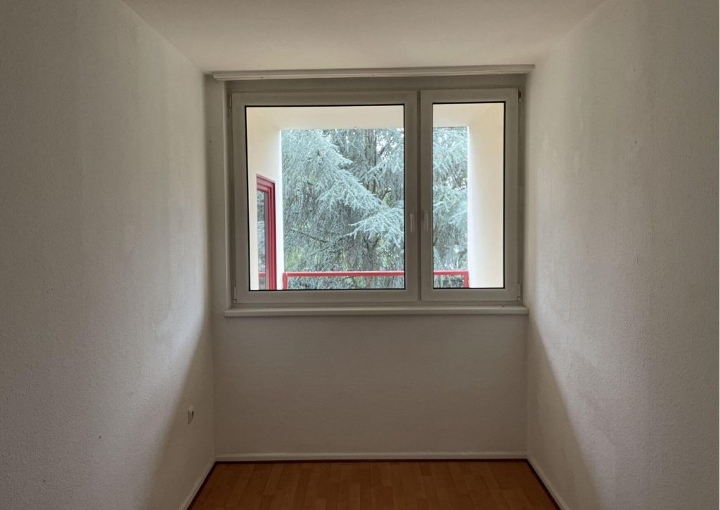 Helle 2 Zimmer Wohnung in Berlin in der Hauptstadt zu kaufen. Kinderzimmer.